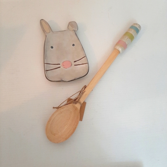 Mud Pie Decorative Stoneware Bunny Spoon Rest & Spoon - Picture 15 of 16